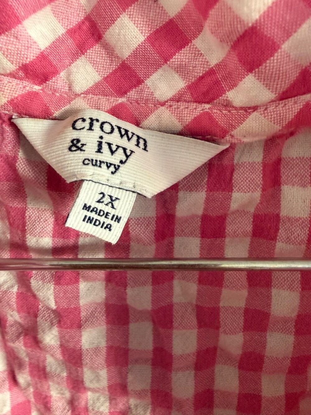 Pink & White Gingham Sleeveless Ruffle Neck Blouse 2X By Crown & Ivy - Picture 4 of 5